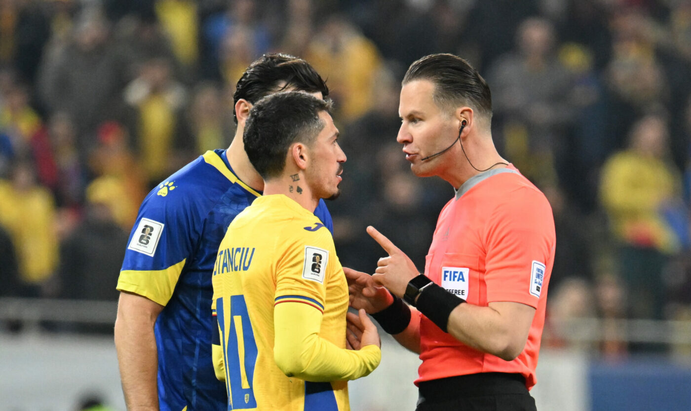 „România furioasă”. Presa din Olanda vine cu o variantă șoc: Danny Makkelie a dat penalty, dar decizia a fost întoarsă, de fapt, din camera VAR!