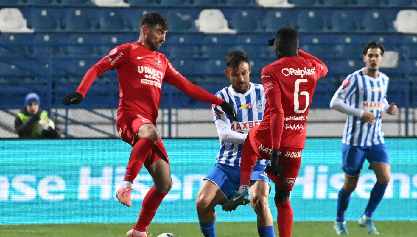 Prima reacție a fotbalistului din Superliga după accidentarea gravă suferită într-un meci amical. „Am simțit cum mi s-a dus genunchiul în spate”. Fostul campion cu Astra va sta cel puțin șase luni. EXCLUSIV