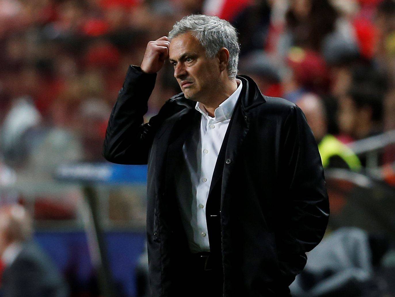 Răsturnare uluitoare de situație! Jose Mourinho poate fi noul antrenor al lui Ianis Hagi, dar nu la Fenerbahce, ci la Rangers!