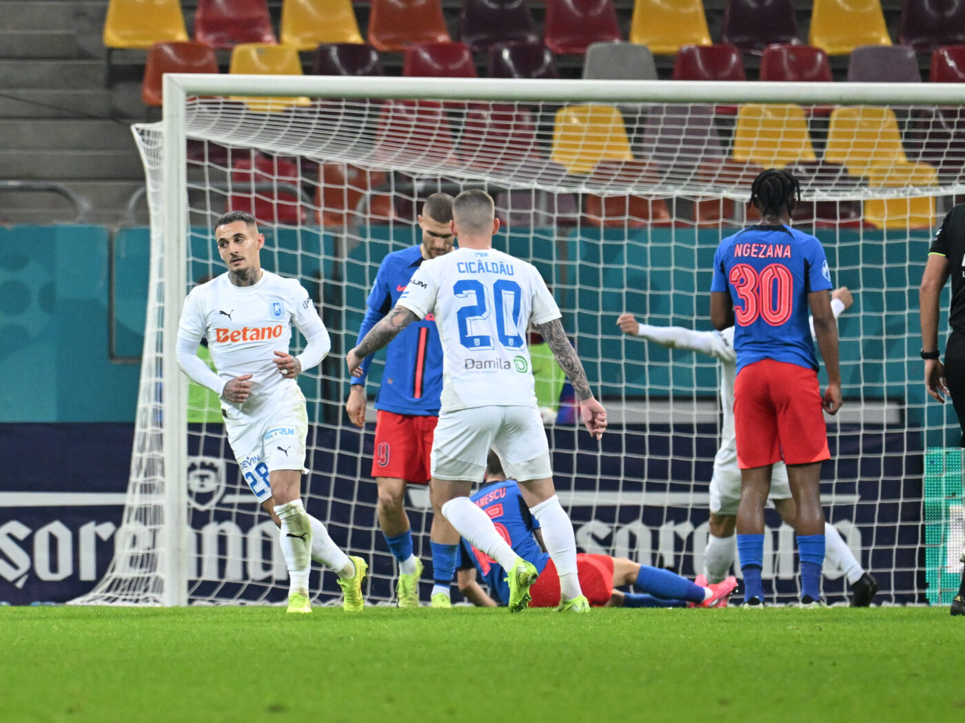 S-a aflat când se joacă derby-ul FCSB – Universitatea Craiova! Programul etapei a 30-a din Superliga