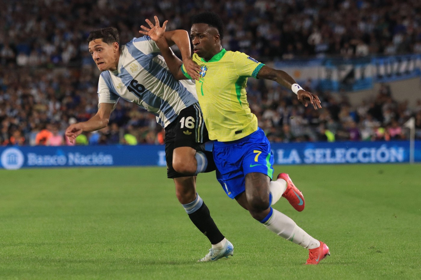 „Masacru!”. Selecționerul Braziliei, dat afară după ruşinea cu Argentina: vine un nume uriaş din Europa