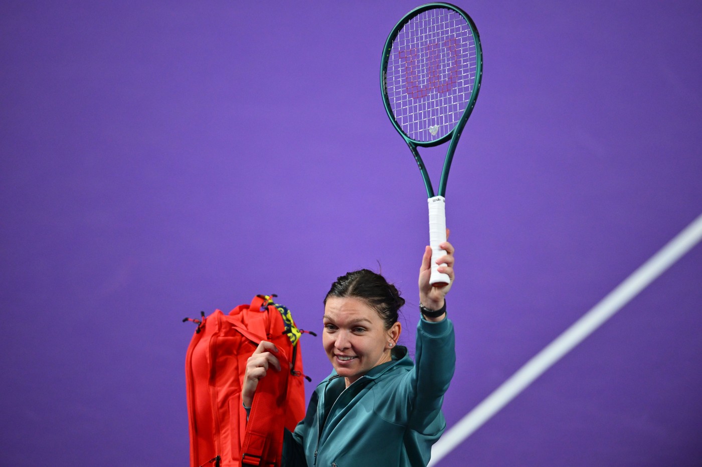Simona Halep a evadat din România, dar nu a mai plecat la Dubai, ci în orașul îndrăgostiților! Imagini romantice de la Paris