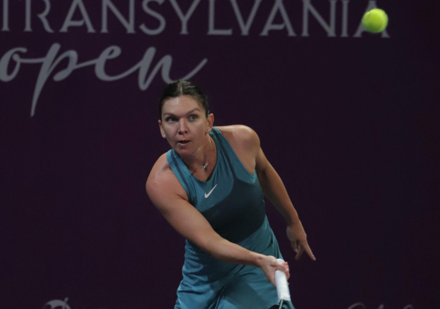 Simona Halep, în pantaloni mulați pe aleile din Poiana Braşov. Ce imagini a postat jucătoarea