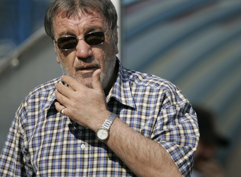 Stadionul din Copou poate primi numele „Vasile Simionaș”. Decizia primarului din Iași 