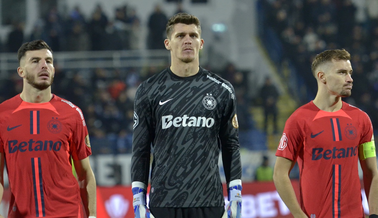 Ștefan Târnovanu, transfer bombă de la FCSB! Napoli și Galatasaray au început licitația: Gigi Becali a cerut 10.000.000 de euro