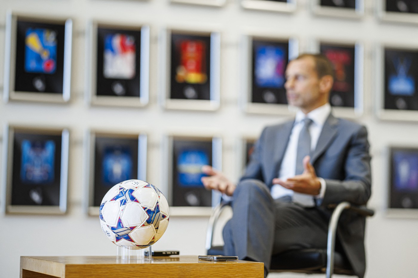UEFA bagă România într-o nouă cupă europeană. O echipă va juca acolo