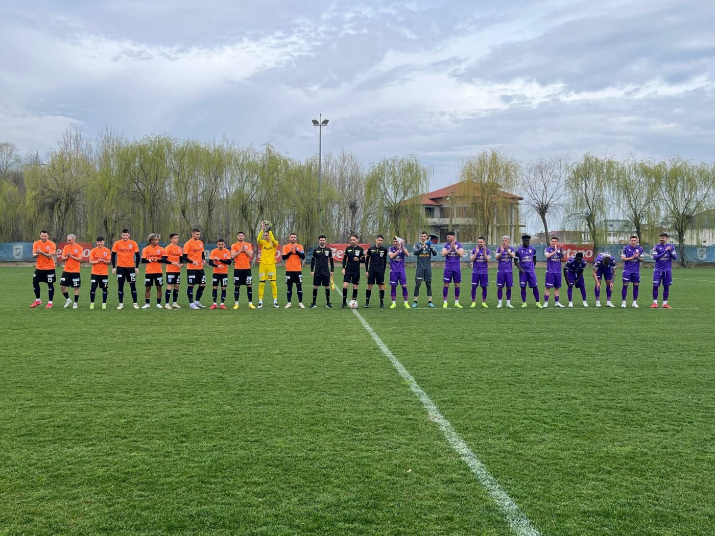 Amical „nebun” în Bănie, de ziua lui Mirel Rădoi. Universitatea Craiova a reuşit o remontada incredibilă, după ce era condusă cu 3-0 de FC Argeş în minutul 72!