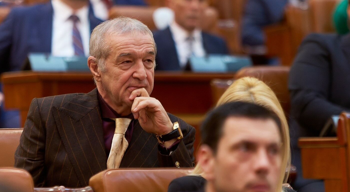 „Băi, cârlig de rufe!”. Gigi Becali a răbufnit împotriva fostului său prieten şi l-a făcut cu ou şi cu oțet la TV