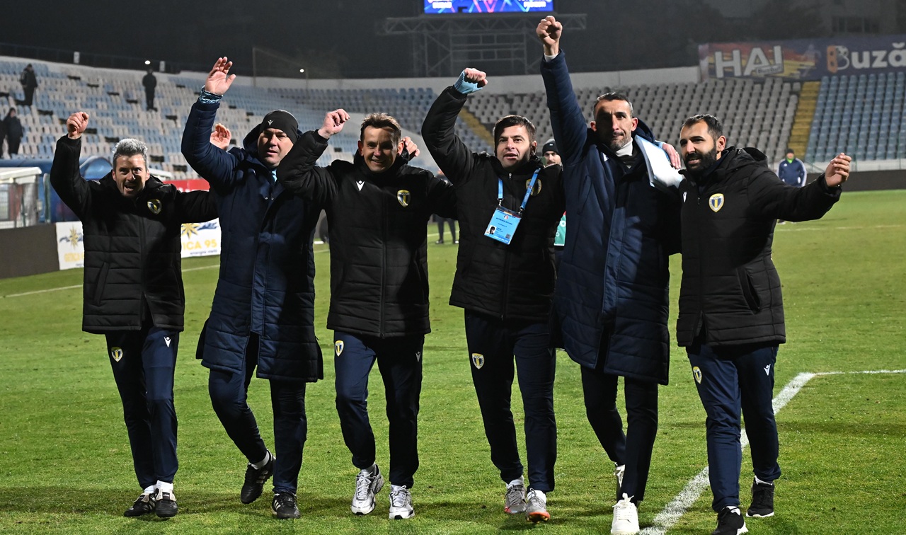 „Când îți cere familia ajutorul, îl oferi”. Mehmet Topal, discurs lacrimogen despre revenirea la Petrolul Ploiești