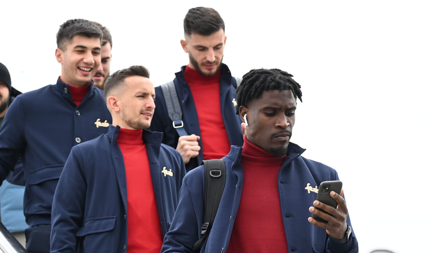 A venit oferta pentru fotbalistul trecut pe linie moartă de Gigi Becali. Dacă îl vinde în Superliga pe suma asta, miliardarul iese mult în pierdere
