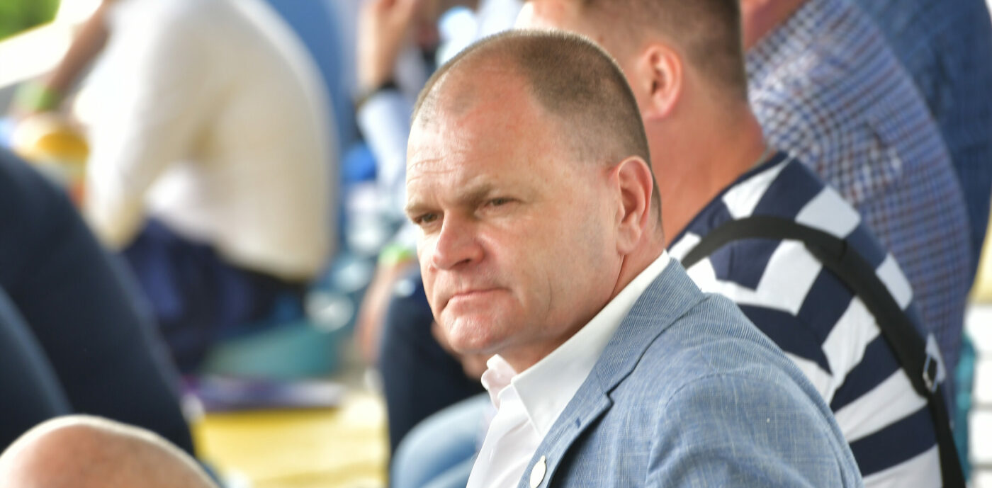 Poli Iași, la ceas aniversar. Mesajul președintelui Cornel Șfaițer pentru suporteri, la 80 de ani de istorie „alb-albastră” și marele vis pentru următorii ani. ”Un oraș de talia Iașiului merită asta”