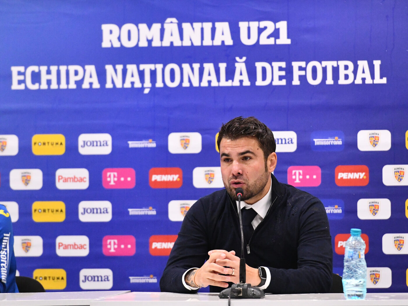 Adrian-Mutu-fostul-selectioner-al-Romaniei-la-tineret-a-cerut-scoaterea-regulii-U21-„Toti-jucatorii-sa-aiba-aceleasi-sanse-1400x1050.jpg
