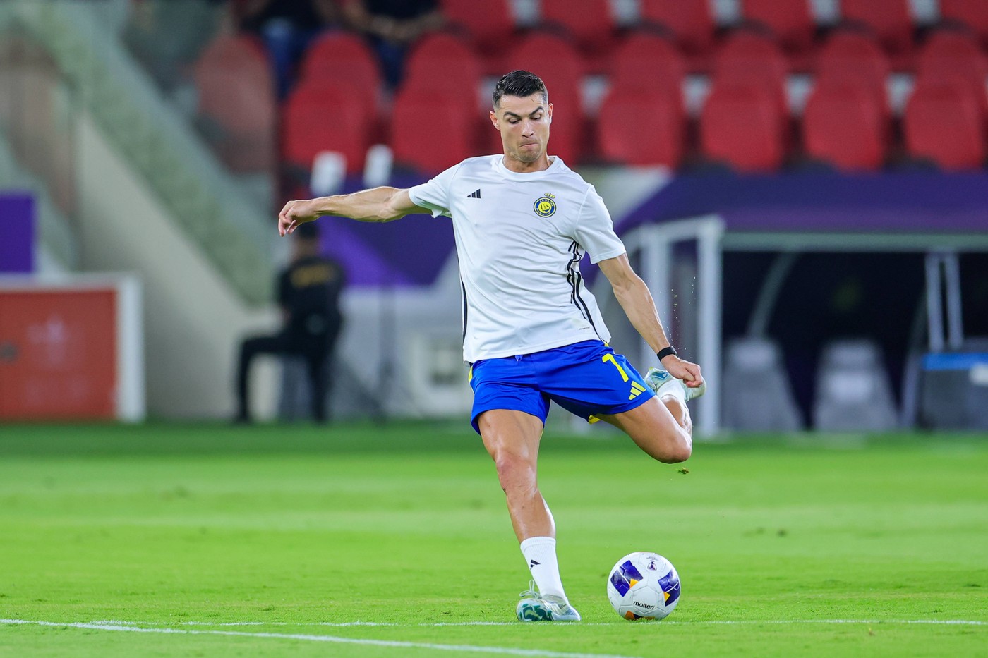 Ce club de fotbal din Anglia ar trebui să cumpere Cristiano Ronaldo. Un expert financiar i l-a propus şi lui Elon Musk: „Are un potențial extraordinar”