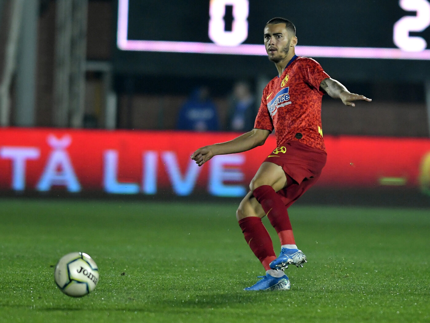 Ce s-a ales de Thierry Moutinho, portughezul pe care Gigi Becali l-a dat afară după numai 13 meciuri jucate la FCSB