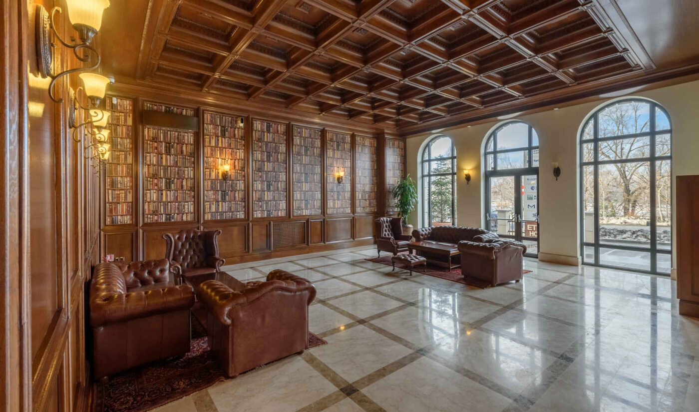 Cei mai bogați patroni din fotbalul românesc, lovitură imobiliară de 25.000.000 de euro! Frații Dedeman au cumpărat o clădire de 8.000 de metri pătrați din zona Floreasca din Bucureşti