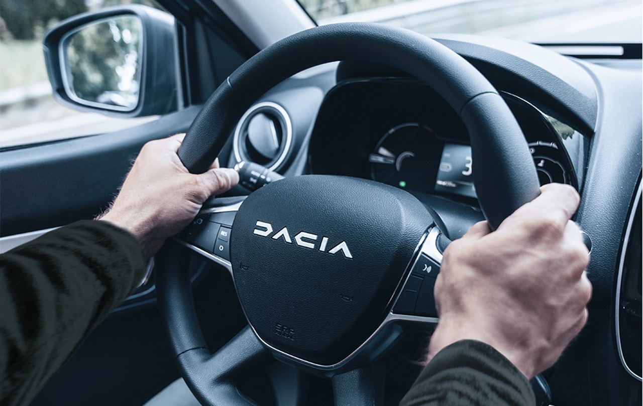 Dacia a ajuns la 1.100.000.000 de euro. E cel mai valoros brand românesc