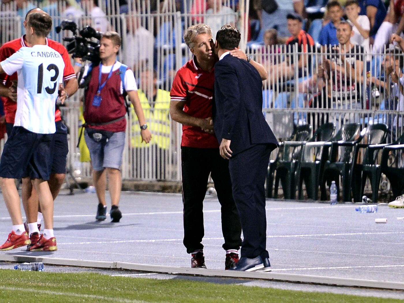 Dan Petrescu vs. Mirel Rădoi, în seara aceasta, în CFR Cluj – Universitatea Craiova. Olteanul a pierdut duelurile de până acum cu „Bursucul”, inclusiv unul pentru un trofeu