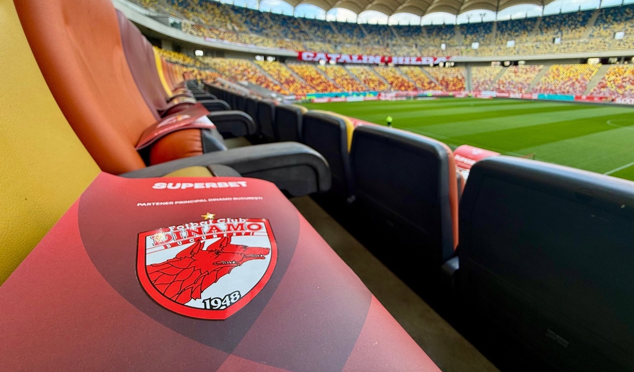 Englezul de la „The Padded Seat” a venit la derby-ul Dinamo – FCSB, a stat la VIP şi a dat rating-ul despre experiența trăită: ”Am fost în România şi…”