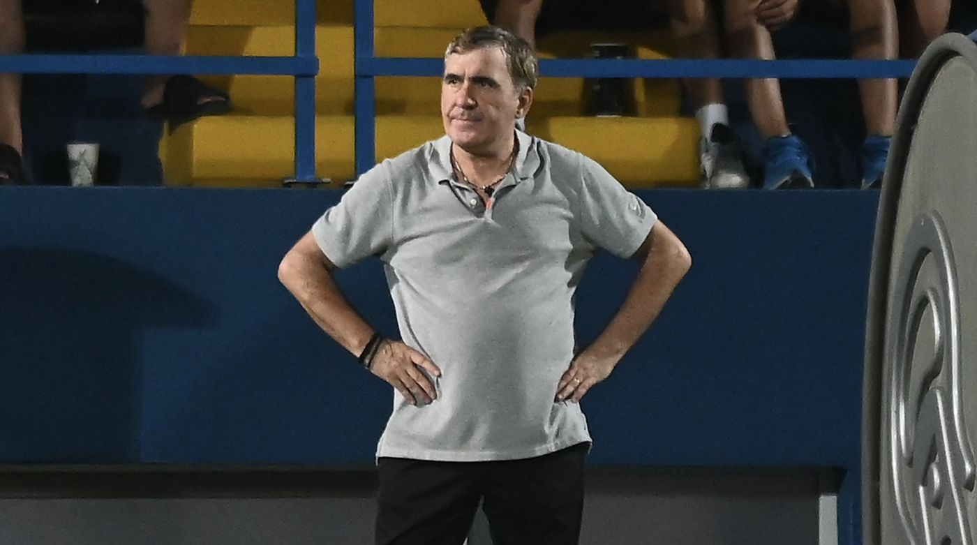 Gică Hagi, şedință de urgență cu fotbaliştii Farului, în vestiar