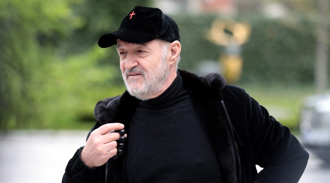 Gigi Becali a dat două lovituri de maestru cu transferurile de la Gică Hagi. A plătit 1.000.000 de euro pentru fotbaliştii „Regelui”, iar Giovanni Becali e impresionat: „Foarte buni”