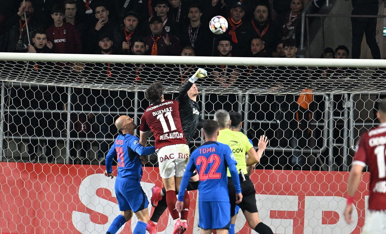 Gigi Becali a dat verdictul halucinant despre cea mai controversată fază din Rapid – FCSB, în care Radu Petrescu n-a dat penalty, iar Ovidiu Hațegan n-a intervenit de la VAR: „Eu așa văd!”