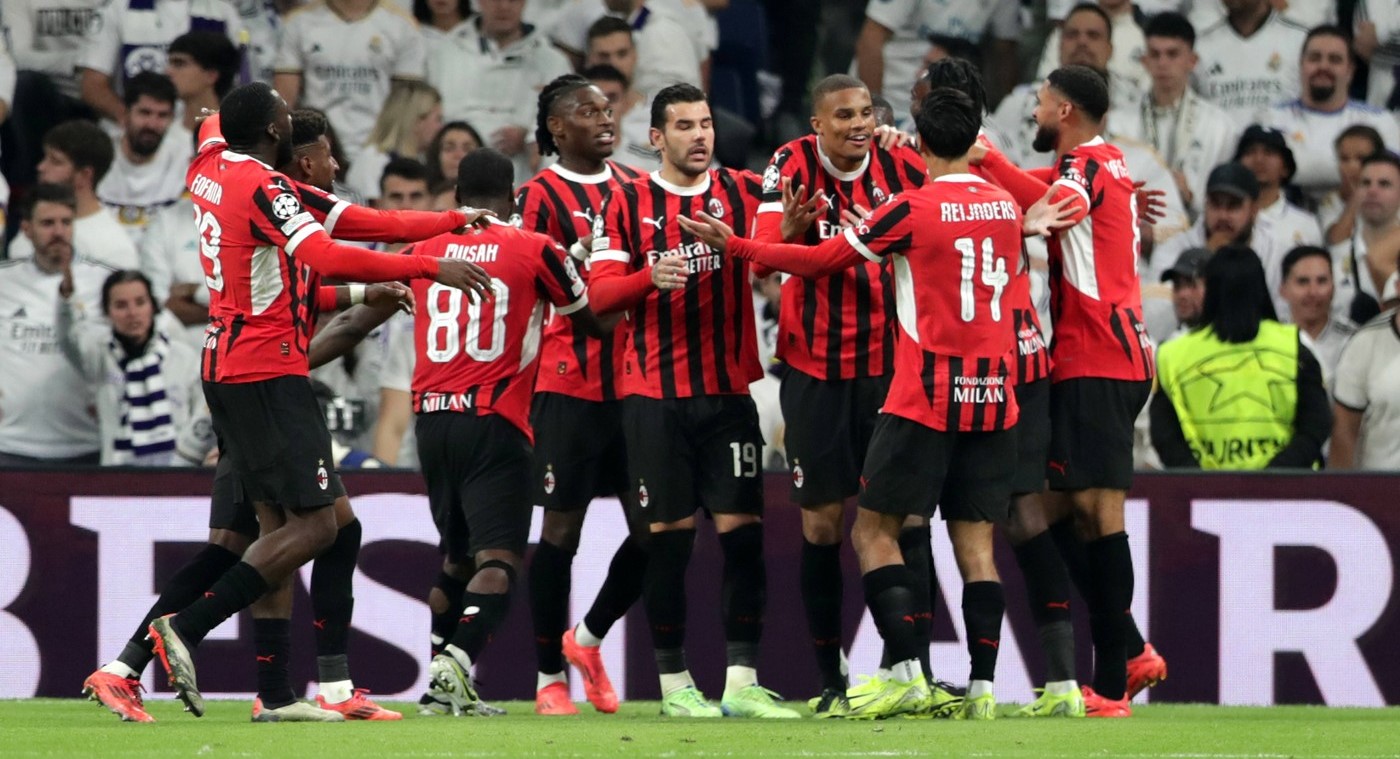 Manchester City vrea să facă două transferuri de 100.000.000 de euro de la AC Milan