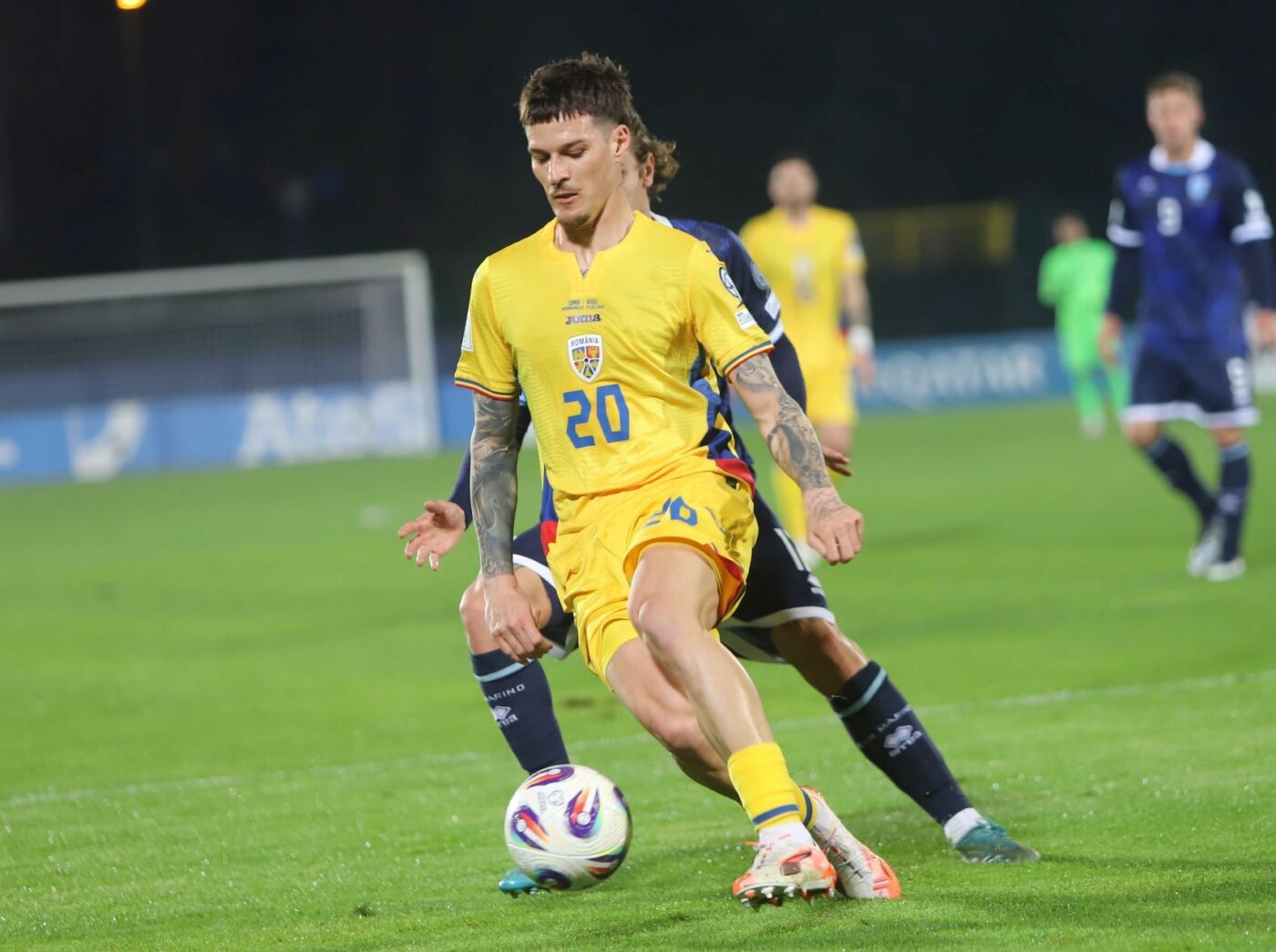 Giovanni Becali a dezvăluit ce blochează transferul lui Dennis Man de la Parma. Nu mai e impresarul lui, dar el i-a negociat contractul: „Nu-i poate da același salariu”