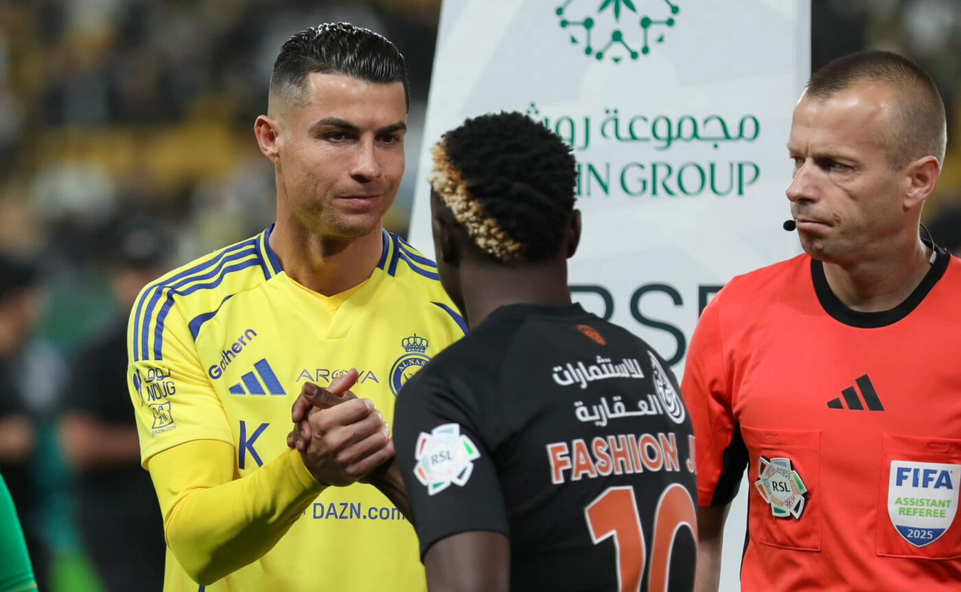 Nu doar Gigi Becali e filantrop în Africa! Un fotbalist face în Zambia gesturi de suflet: a construit o şcoală, a donat 200 de scaune cu rotile şi peste 1.000 de pachete cu mâncare