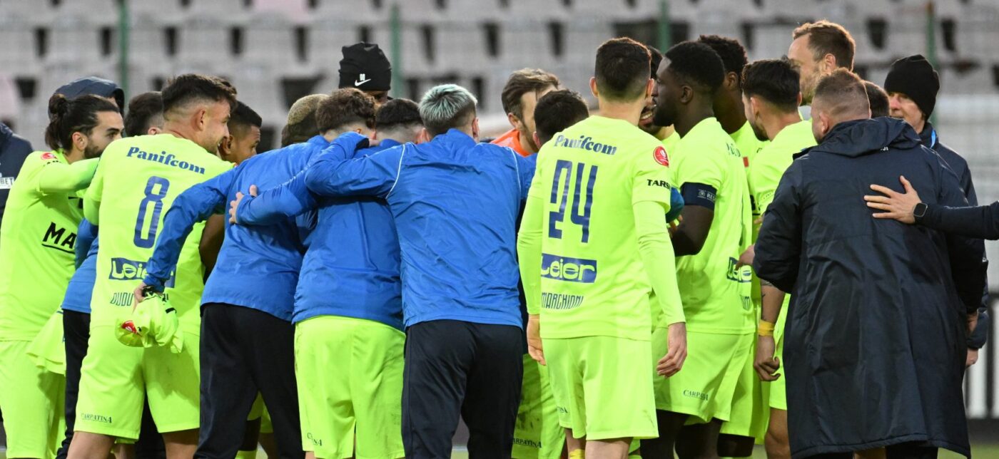 Ore decisive pentru un club din Superliga. Suma uriașă pe care trebuie să o achite pentru a primi licența