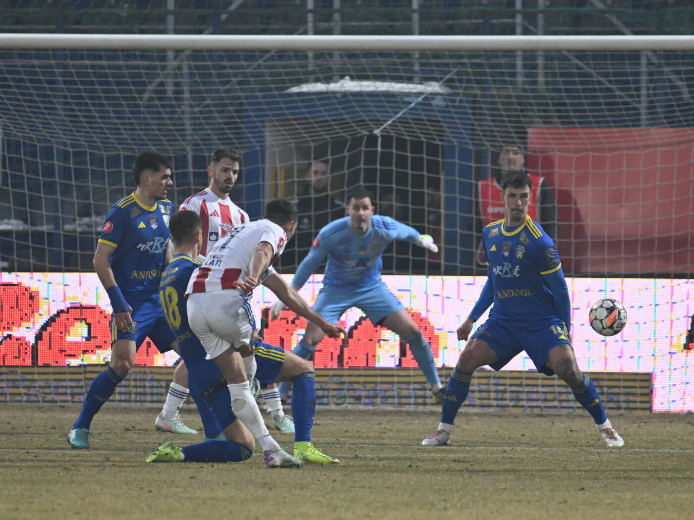 Oțelul Galați – Unirea Slobozia Live Video Online, de la ora 17:00, în etapa 5 a play-out-ului din Superliga. Echipele de start. Fotbaliștii lui Laszlo Balint pot urca pe primul loc