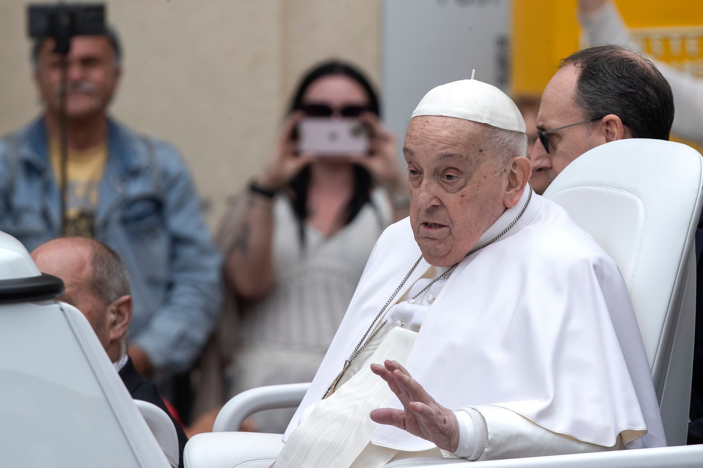 Papa Francisc a murit. Era mare fan al echipei San Lorenzo. Ce spunea despre Messi și ce sarcină avea una dintre gărzile Suveranului Pontif