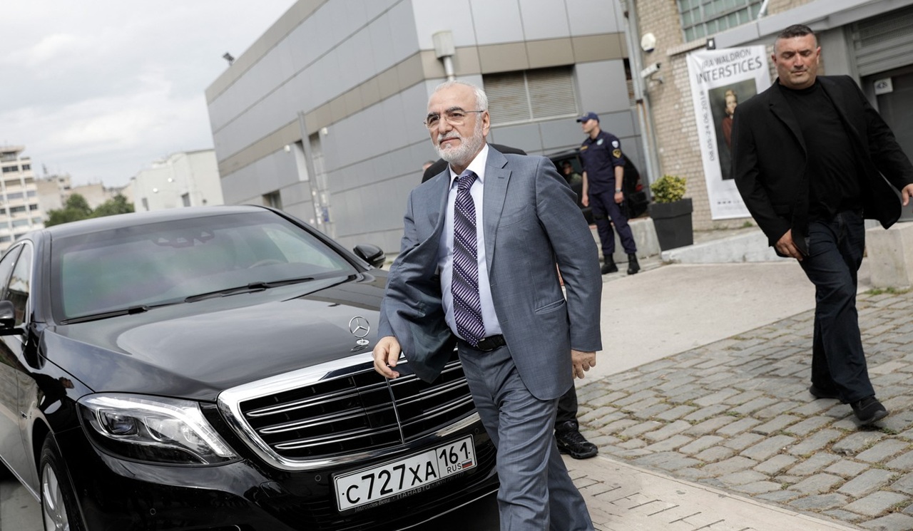 Patronul lui Răzvan Lucescu e regele agriculturii. Ivan Savvidis are o avere de 1.6 miliarde de dolari: pe ce loc e între bogătaşii lumii