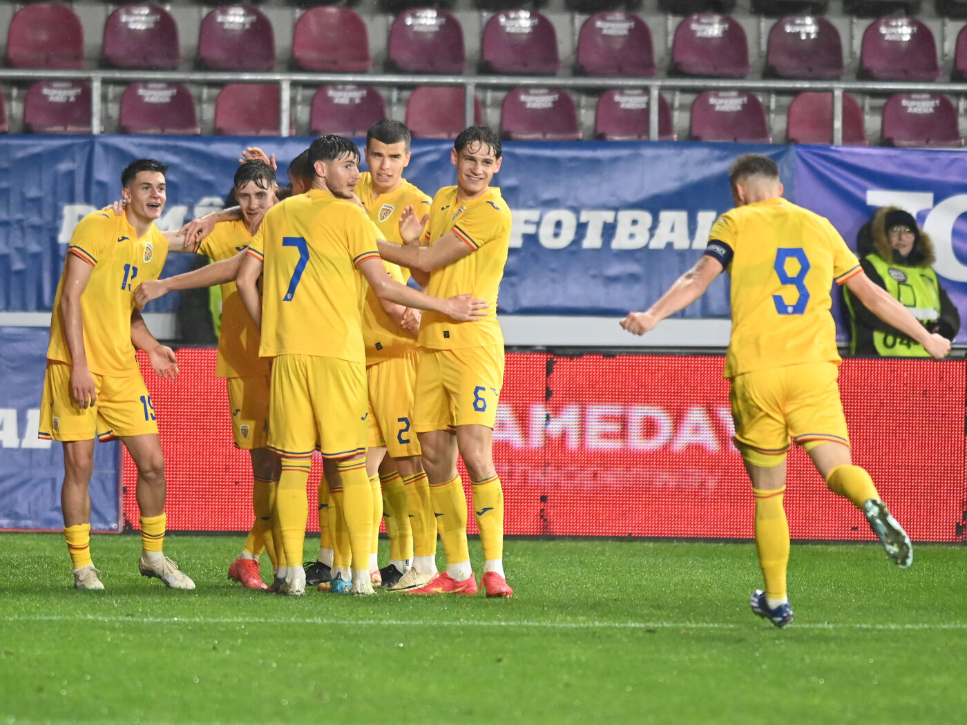 Răsturnare de situație cu cel mai tare transfer de la Gică Hagi! Clubul din Premier League e gata să-i dea o șansă uriașă românului: „Are talent!”