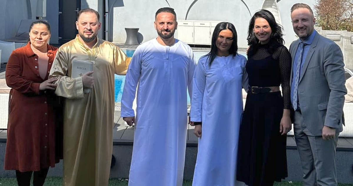 S-a botezat la 45 de ani și face sacrificii pentru Hristos: „Nu mănânc nimic, beau doar apă”