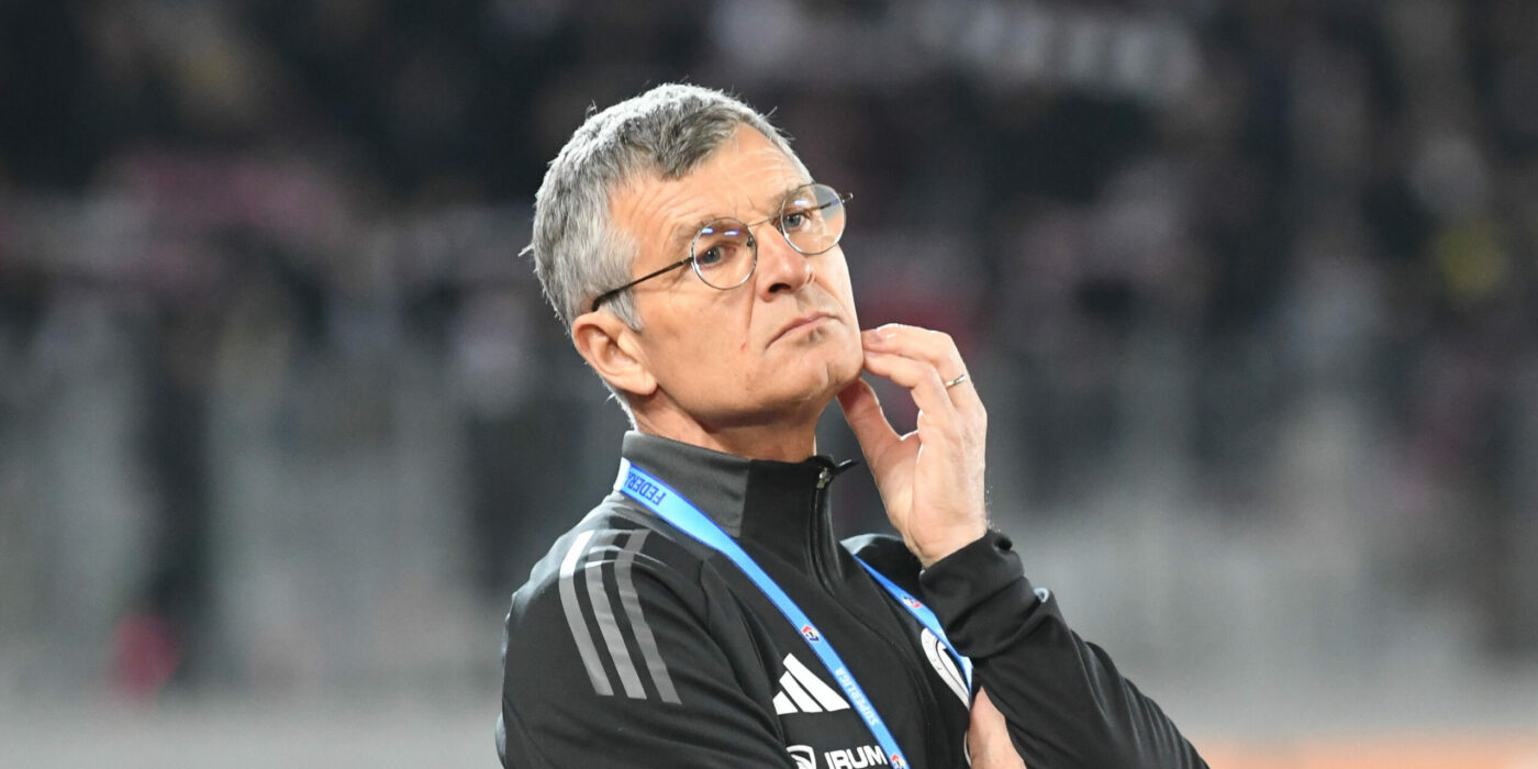 Sabău anunță tactica pentru meciul cu FCSB: „Nu ne vom apăra pe două linii. Se va juca fotbal”. Gluma antrenorului, după ce a învins CFR