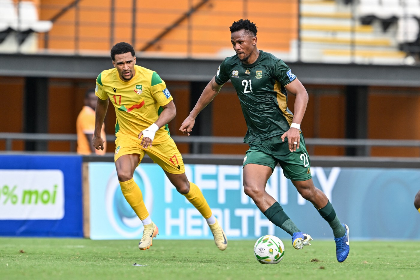 Siyabonga Ngezana, superstar pentru Africa de Sud. „Explozia” cotei sale prin evoluțiile de la FCSB l-a uimit pe fostul căpitan al naționalei țării sale: „Joacă la cel mai înalt nivel”