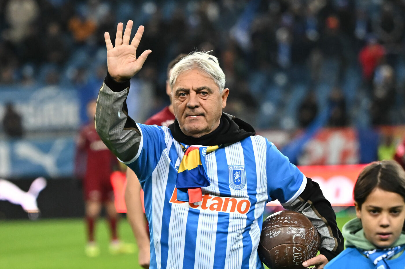 Sorin Cârțu a început sărbătoarea după Dinamo – Universitatea Craiova 0-2: „Ne-au făcut o bucurie mare!”
