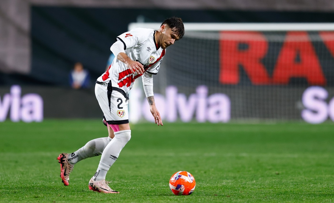 Spaniolii au aflat că Manchester City vrea să rezolve transferul lui Andrei Rațiu, înainte ca Barcelona sau Liverpool să-l semneze