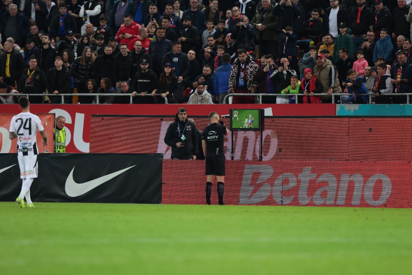 Succes aVAR, dar încă o palmă spre titlu! FCSB – U Cluj 1-0: toate calificativele fotbaliștilor lui Gigi Becali și lista jucătorilor lui Sabău care au dezamăgit crunt