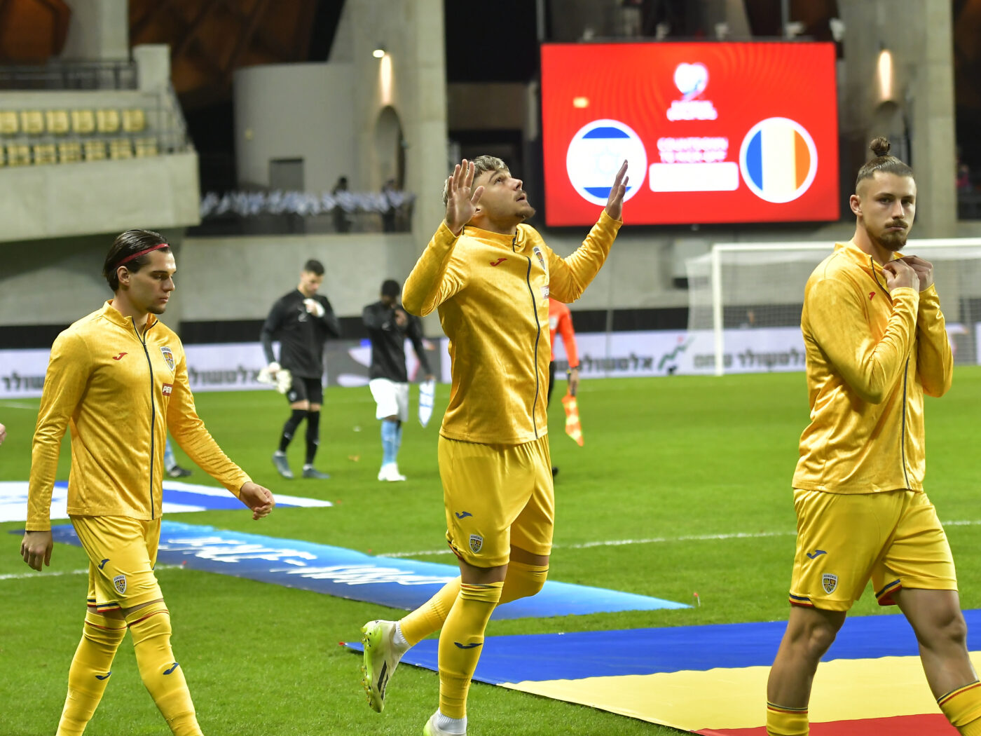 „Tatăl Nostru” în română sau spaniolă? În ce limbă se roagă Andrei Rațiu, fotbalistul mutat din țară când avea 6 ani și căsătorit azi cu o iberică: „Nu mă așteptam la întrebare, dar ăsta e adevărul”. EXCLUSIV