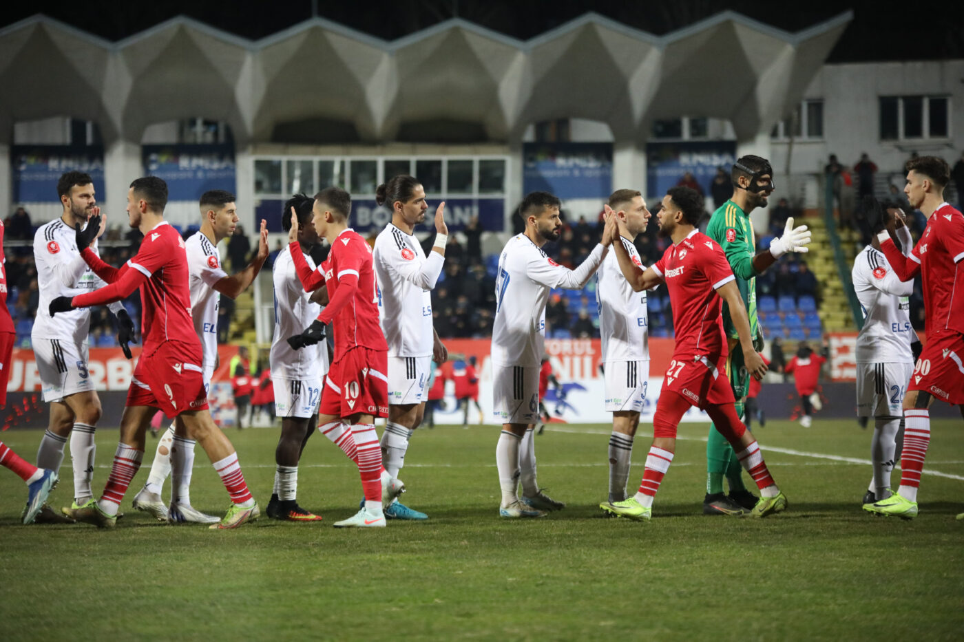 Transferuri în Superliga. Doi fotbaliști au semnat