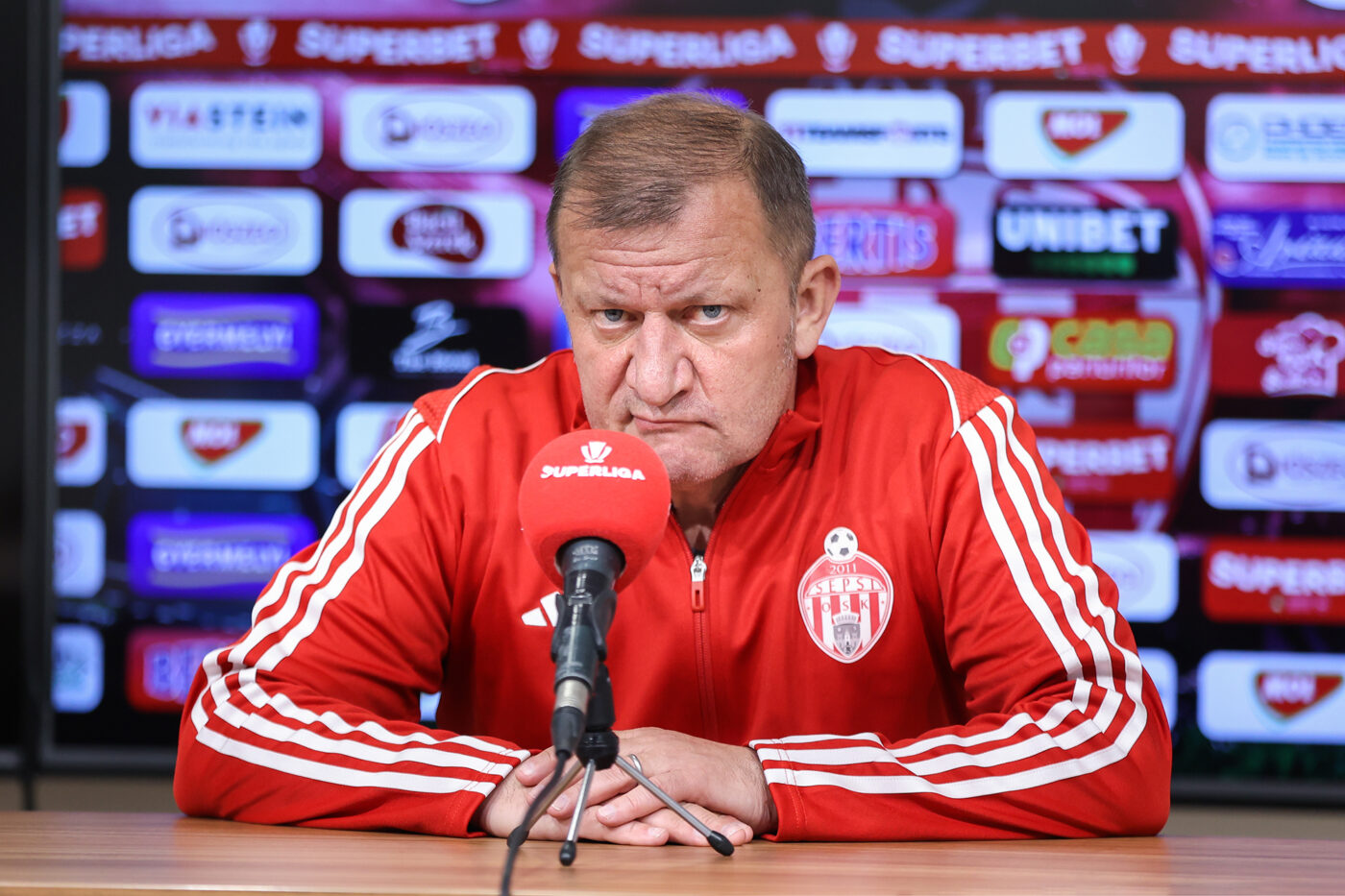 Trei antrenori pe lista lui Sepsi, pentru a-l înlocui pe Dorinel Munteanu. EXCLUSIV