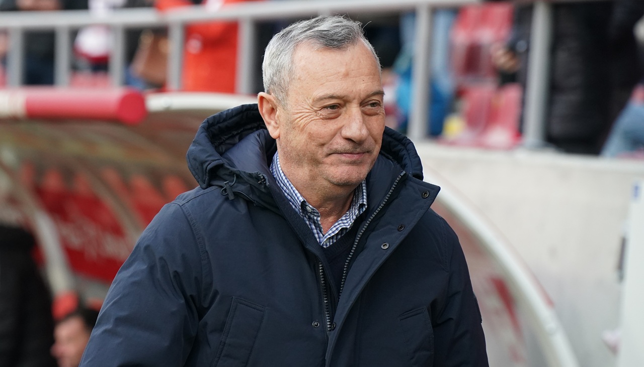 Mircea Rednic a făcut anunțul în privința viitorului său la UTA! „E un sezon ratat, îmi pare rău că trebuie să spun asta”