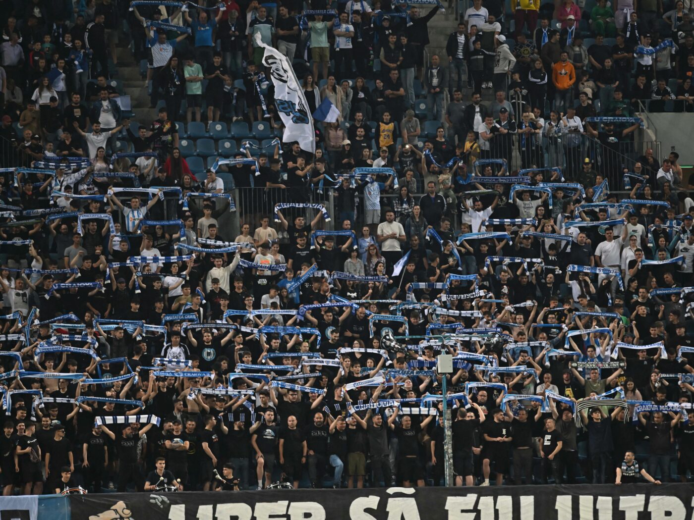 Universitatea Craiova a pus deja în vânzare biletele pentru derby-ul cu FCSB. Ce măsură e gata să ia clubul din Bănie. EXCLUSIV