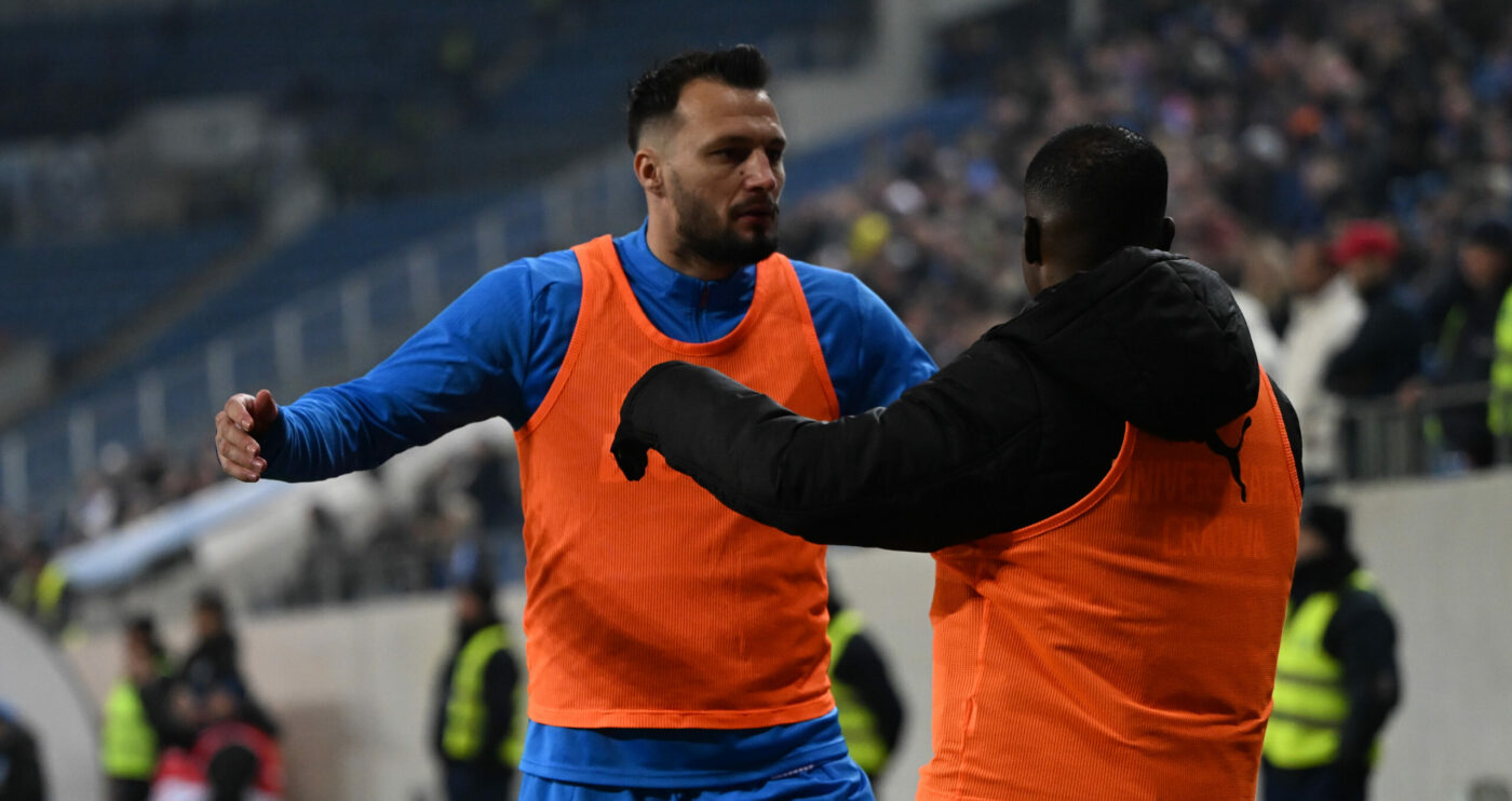 Vasile Mogoş nu poate juca în Cupa României contra lui CFR Cluj din cauza unei clauze impuse de Nelu Varga. Ce se va întâmpla în meciurile din play-off. EXCLUSIV