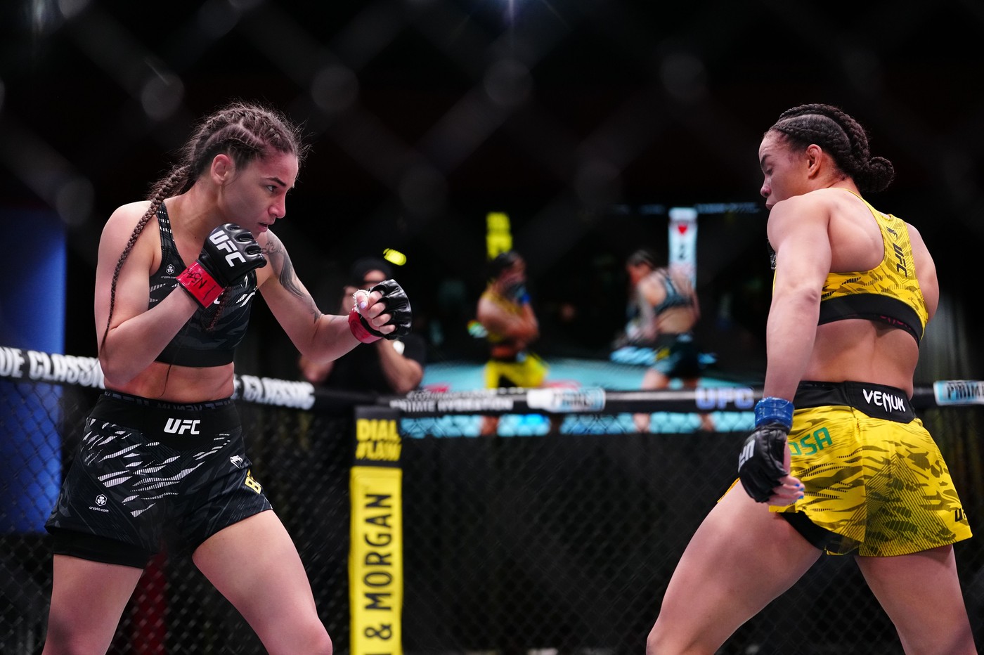Diana Belbiță n-a rezistat nici măcar o rundă! Înfrângere devastatoare în UFC