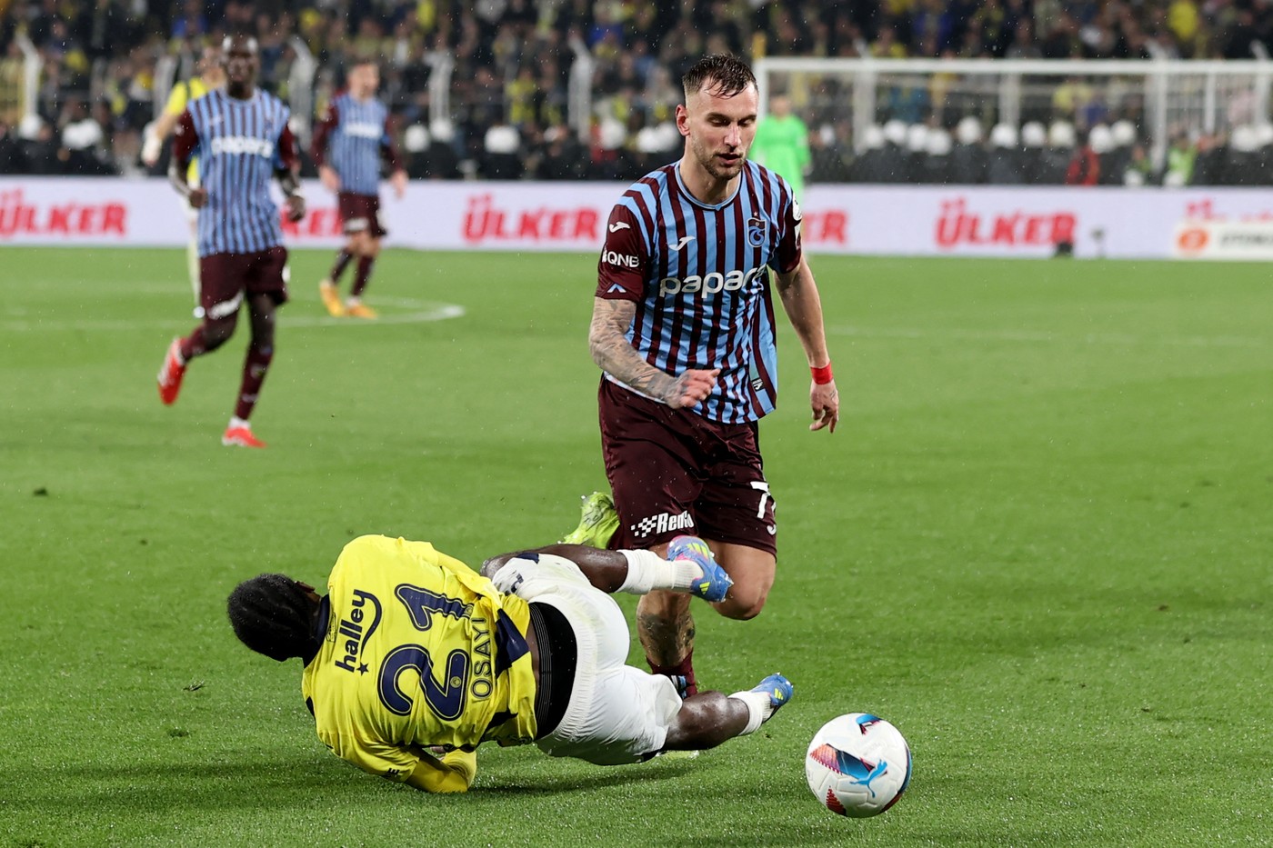 Transferul lui Denis Drăguș la FCSB, aproape imposibil. Românul a luat o decizie care îl va dezamăgi total pe Gigi Becali