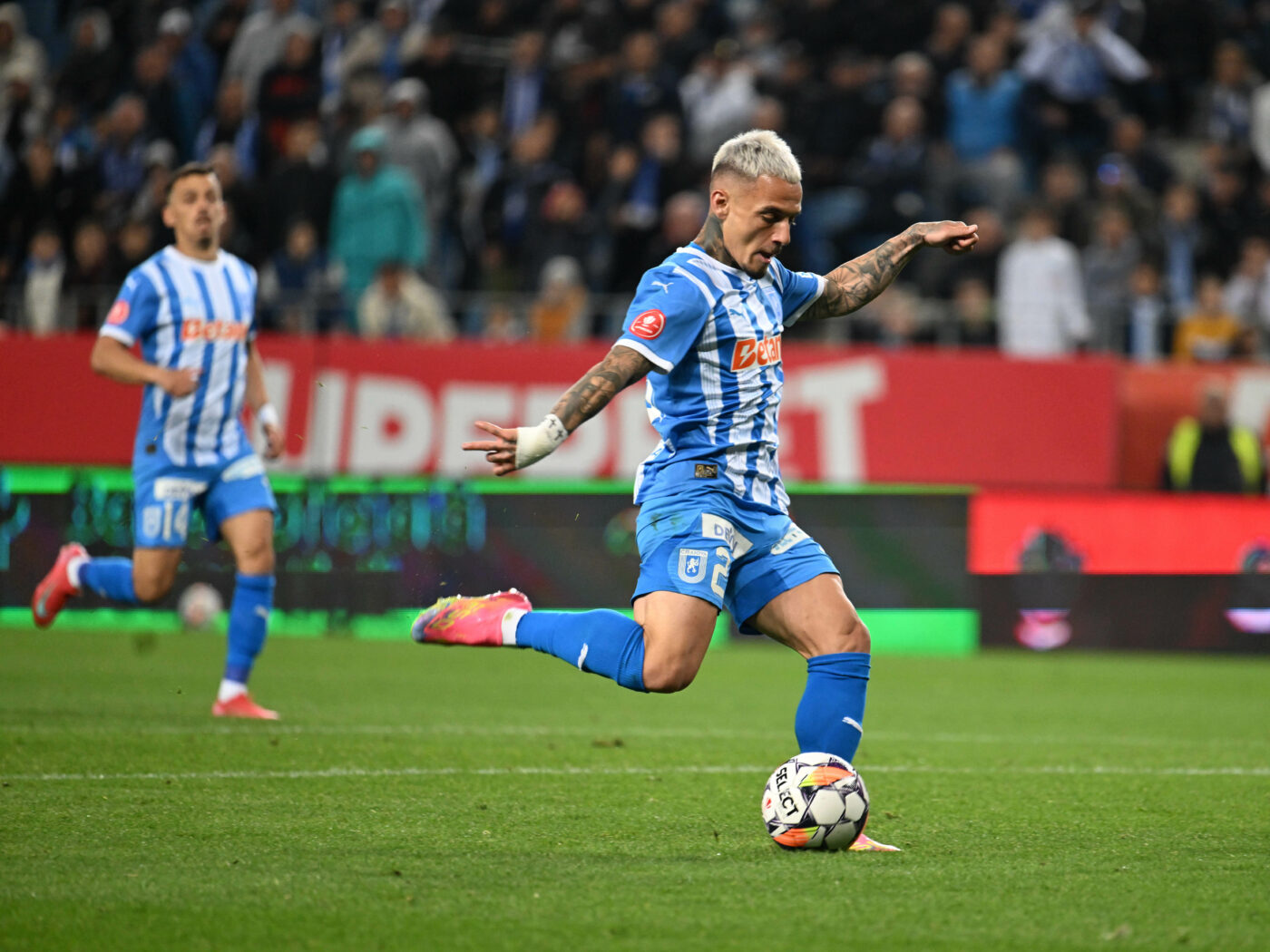 Alex Mitriță, n-ai vreun văr ca să ia titlul și oltenii până la urmă? Calificativele jucătorilor după Universitatea Craiova – CFR Cluj 2-2, remiza în care gazdele au depins, încă o dată, de „piticul atomic” iar Dan Petrescu a menajat titularii