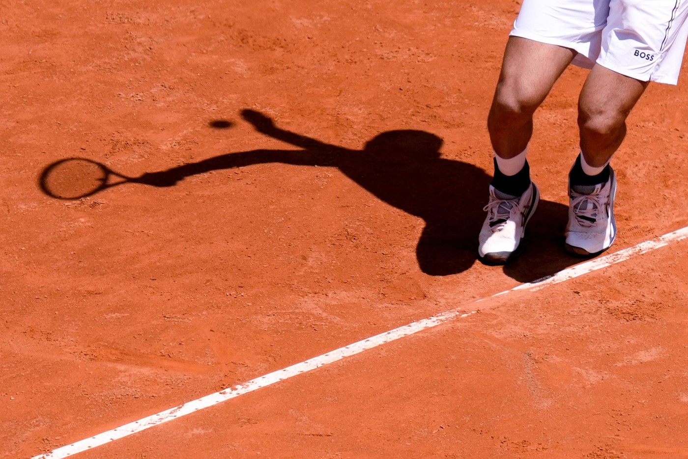 Asa-ceva-nu-s-a-mai-vazut.-Ce-i-a-scris-tatal-unui-star-din-ATP-fiului-sau-pe-internet-„A-uitat-de-mama-lui-in-clipa-in-care-si-a-cumparat-iubita-din-zona-VIP-a-unui-club-de-noapte.jpg