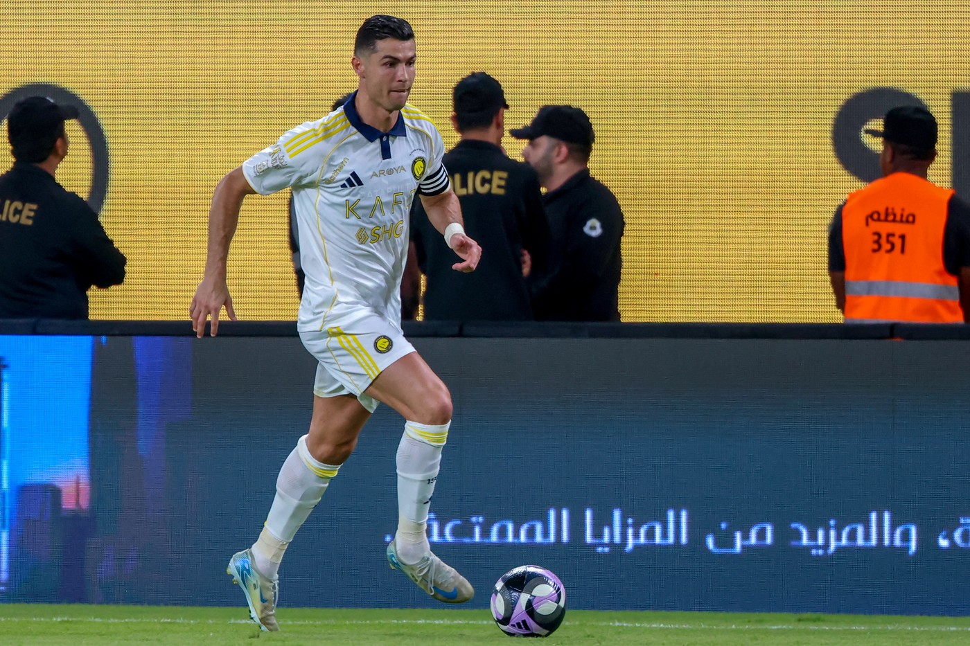 Banii prinților arabi l-au convins pe Cristiano Ronaldo, care a semnat un nou contract pentru sutele de milioane de euro de la Al-Nassr